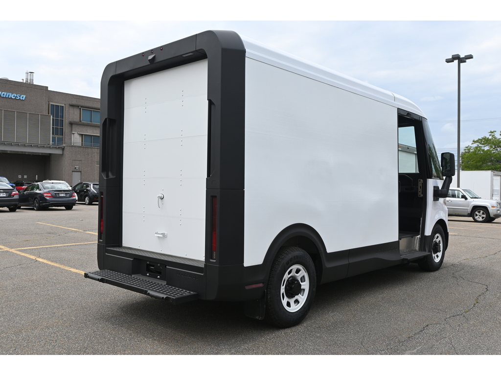 2025 Chevrolet BrightDrop 400