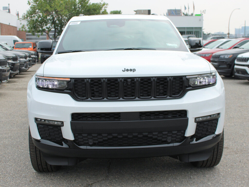 2025 Jeep Grand Cherokee L Limited 4×4