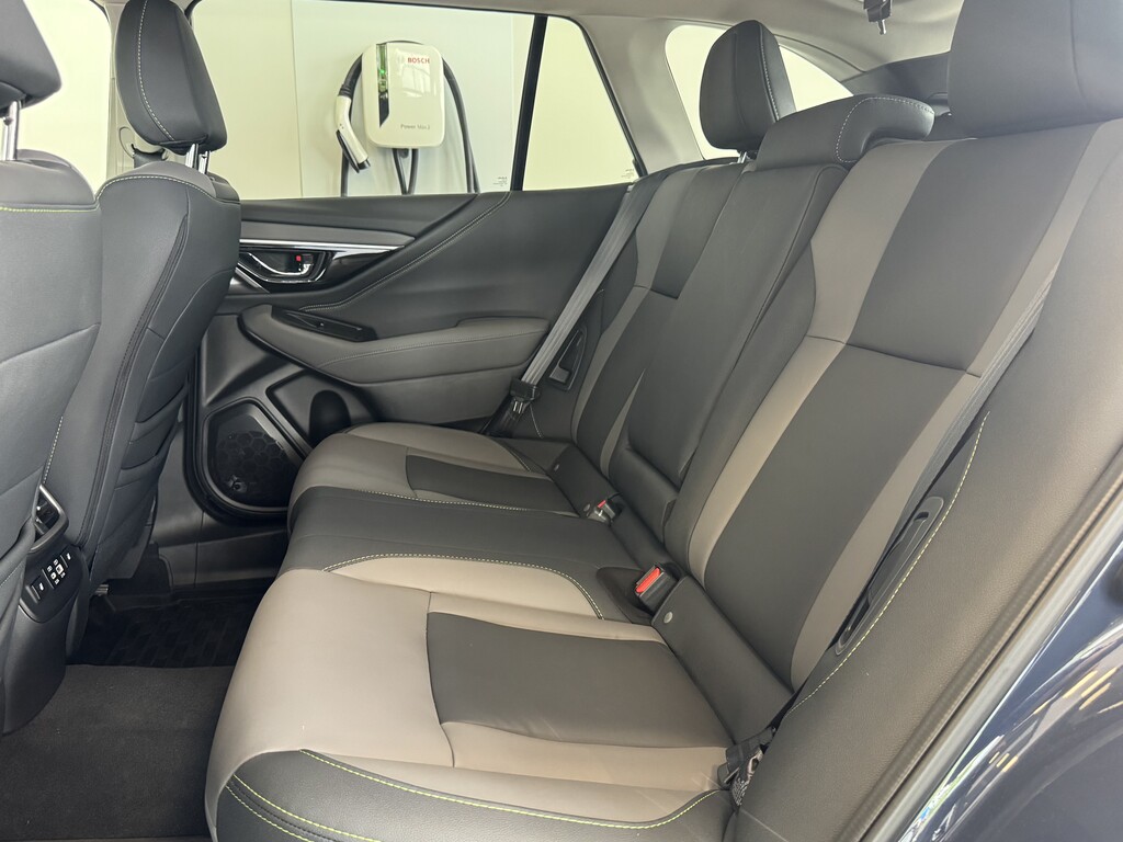 4 Subaru Outback vehicles 2025 for sale within 100km of Toronto, ON